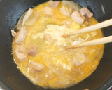 簡単！めんつゆでふわとろ親子丼♡作り方8写真