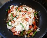 簡単！アスパラとウィンナーの炒めご飯作り方7写真