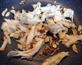 白舞茸と4種類ナッツの半熟玉子丼作り方2写真