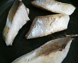 ◆ぶりの照り焼き◆ﾌﾗｲﾊﾟﾝと熱湯で♪作り方1写真