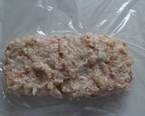 梅で味付け♬鶏ひき肉ののりたま巻き作り方3写真