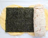梅で味付け♬鶏ひき肉ののりたま巻き作り方7写真