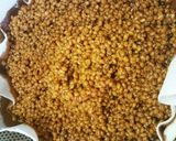 手作りの調味料4 麦麹の醤油漬作り方1写真
