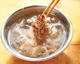 新玉ねぎと牛しゃぶのサラダ作り方2写真
