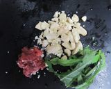 梅入りまぜまぜ肉うどん作り方1写真