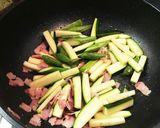 ズッキーニとアスパラのベーコン炒めもの作り方3写真