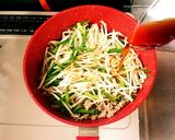 豚挽き肉ニラモヤシ玉スタミナ丼作り方5写真