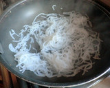 ごぼうと糸こん炒り　息子のダイエット食作り方4写真