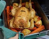 ポテトとにんじんを添えたローストチキン作り方13写真