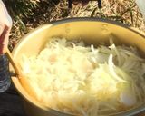 キャンプで皆でオニオングラタンスープ作り方6写真