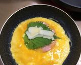 ハム&大葉&もちの玉子焼き！お弁当に♪作り方2写真