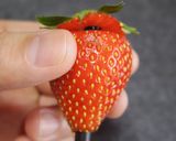 ストローで超かんたんないちごの飾り切り！作り方6写真