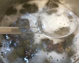 コハク酸の滲み出たあさり味噌汁。作り方5写真