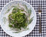 セロリのお花と赤玉ねぎのサラダ作り方6写真