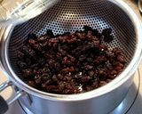 ジャリ感♪クリームサンドレーズンパン作り方1写真