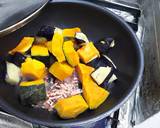 茄子とカボチャの鷹の爪ドライトマト風味煮作り方1写真