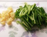 お弁当に♪ピーマンベビーコーンのお花畑作り方1写真