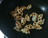 レンコンとフダンソウのバター醤油炒め作り方2写真