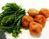 夏！食欲増進！鶏の梅ニンニク大葉醤油炒め作り方1写真