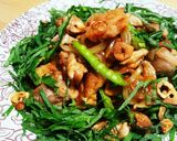 夏！食欲増進！鶏の梅ニンニク大葉醤油炒め作り方4写真