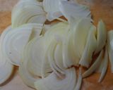 ヘルシーもずくと なめこ玉ねぎのお吸い物作り方2写真