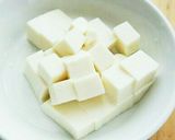 簡単★豆腐とわかめの味噌汁作り方1写真