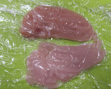 ヘルシー鶏ささみと梅肉のはさみ揚げ作り方1写真