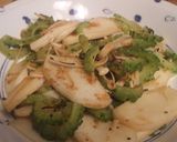 ゴーヤとちくわの塩昆布炒め作り方3写真