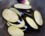 茄子と豚肉の生姜醤油炒め煮♪作り方2写真