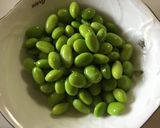 ✴︎枝豆入り焼き鮭の親子寿司♡大葉散らし作り方3写真