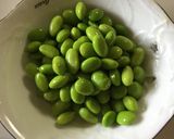 ✴︎枝豆入り焼き鮭の親子寿司♡大葉散らし作り方3写真
