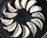 絶品！やわらかジューシー餃子☆作り方8写真