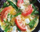 和洋風◎肉トマトチーズ入りのニラ玉作り方6写真