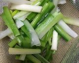 山菜食べよう！『ウルイ』の煮物作り方1写真