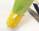 農家の方直伝とうもろこしをチン｡:°ஐ♡作り方8写真