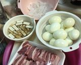 バラ肉スペアリブと玉子とゴボウの煮付け作り方1写真