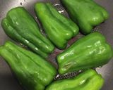 餃子のタネの余りでピーマンの肉詰め作り方2写真