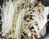 豆腐とキノコの和風ガーリック炒め作り方2写真