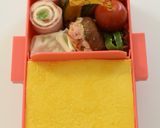 【キャラ弁】ピカチュウのオムライス弁当作り方1写真