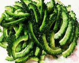 市販麺で簡単！ゴーヤ本格ソースやきそば作り方2写真