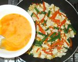 簡単・炒り豆腐♪水切り豆腐・卵・人参入り作り方7写真