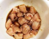 鶏胸肉とズッキーニの味噌炒め作り方1写真