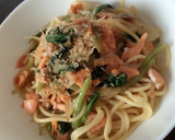 鮭と小松菜の酢が入った和風パスタ作り方8写真