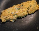 餃子リメイク！残った餃子の具で卵焼き作り方3写真