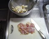 手抜きな鶏ときのこの炊込みライス作り方1写真