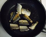 さんまのトマトソースパスタ作り方4写真
