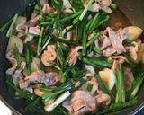丼にも♪ニラたっぷりじゃが豚炒め☆作り方8写真