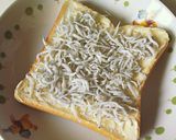 朝食に♪しらすマヨ和風トースト作り方2写真