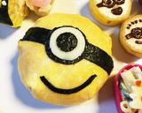 簡単キャラ弁☆まん丸ミニオンなオムライス作り方8写真