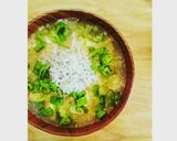 体に優しい。たまごしらす雑炊。作り方4写真